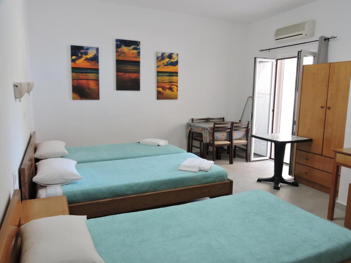 Egeon Rooms And Studios 게오르기우폴리스 외부 사진
